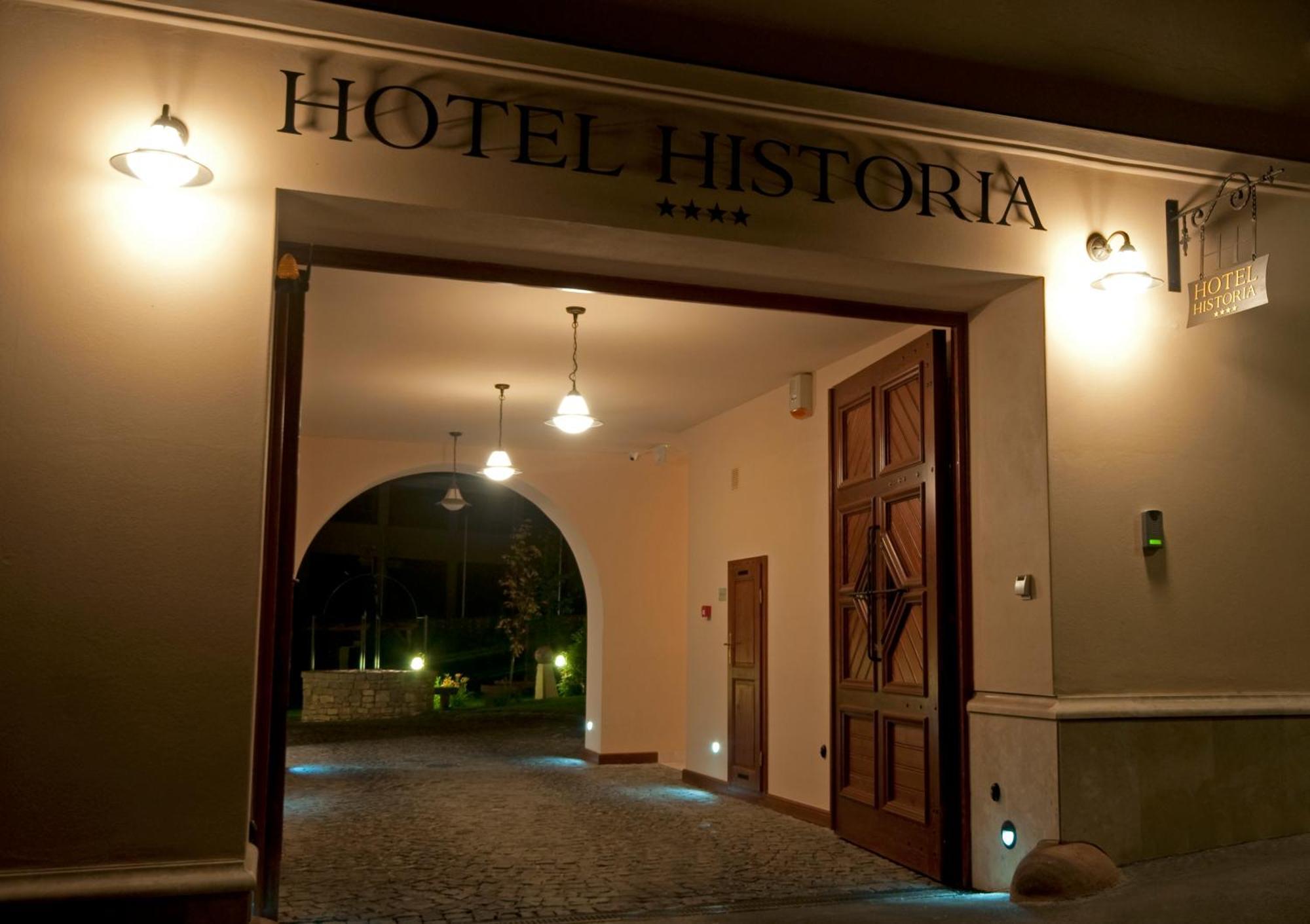 Hotel Historia & Historante Veszprém Екстериор снимка